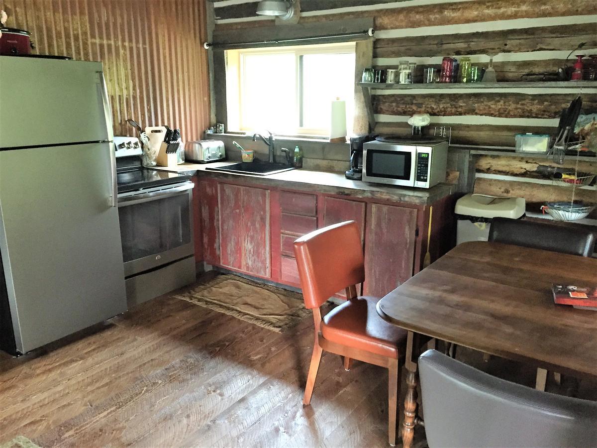 Creek Cabin Gardiner Exterior photo